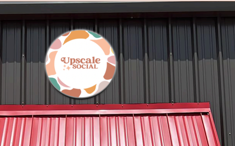 Upscale Social