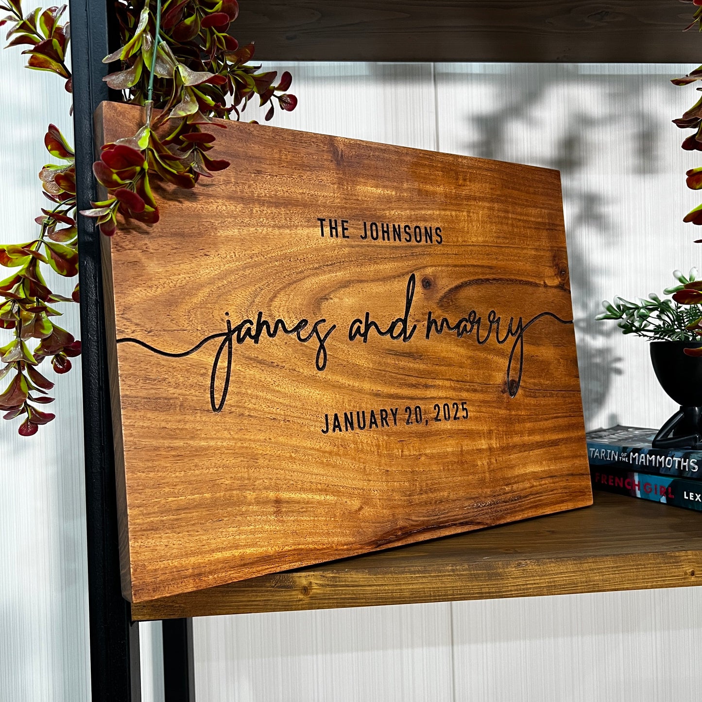 Wooden Wedding Welcome Sign – Personalized with Names & Date