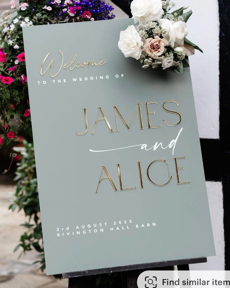 Elegant Acrylic Wedding Welcome Sign